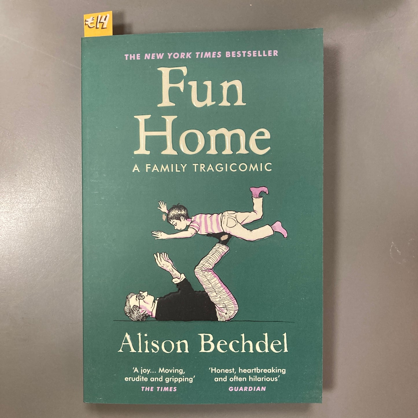 Fun Home (Pulp Paperback)