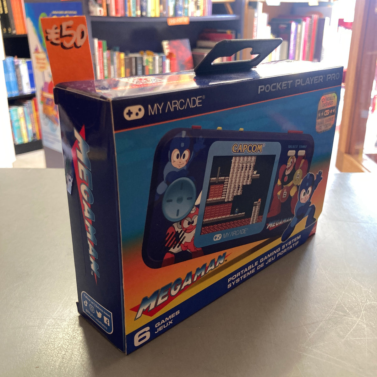 Mega Man: Pocket Player Pro (Electronics)