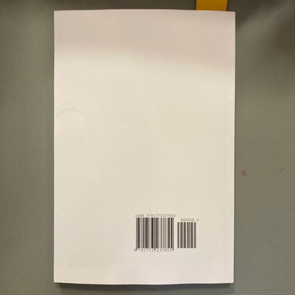 The Book of a Hundred Hands (Must Have Books Edition)