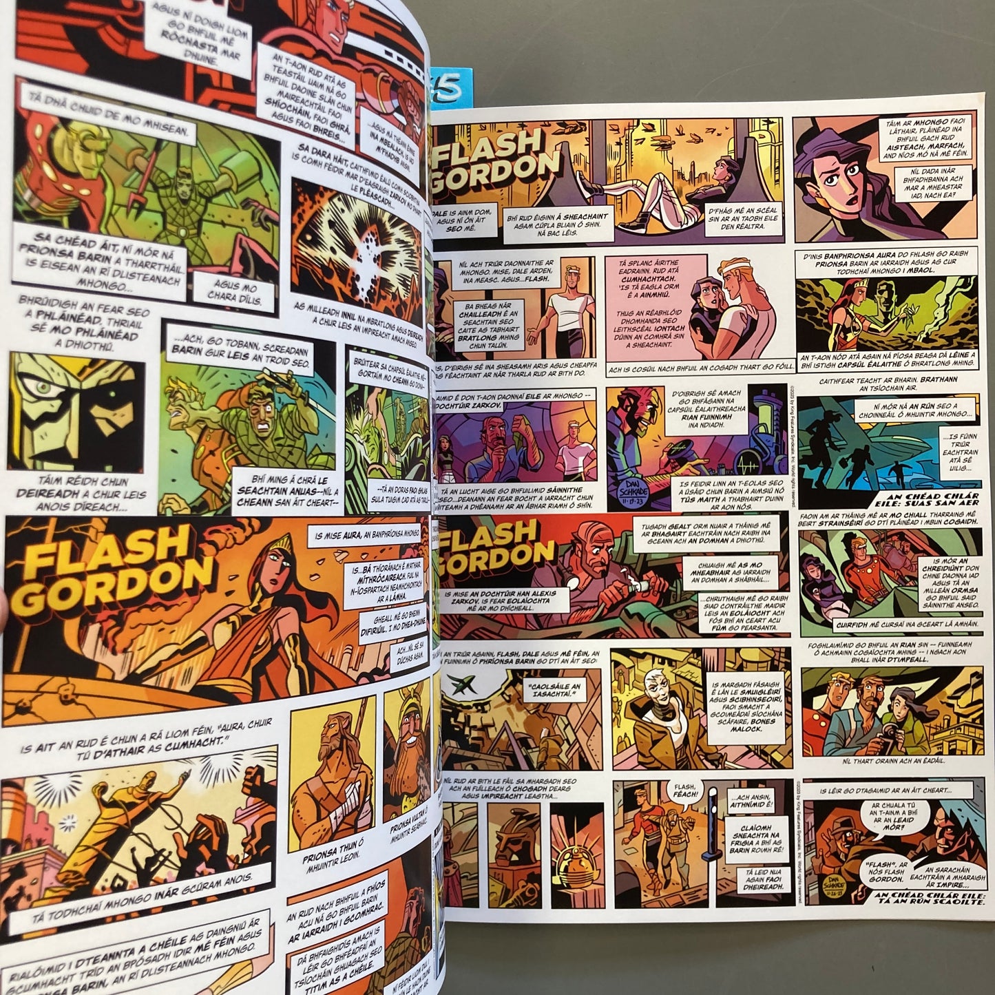 Flash Gordan: Issue #1, as Gaeilge