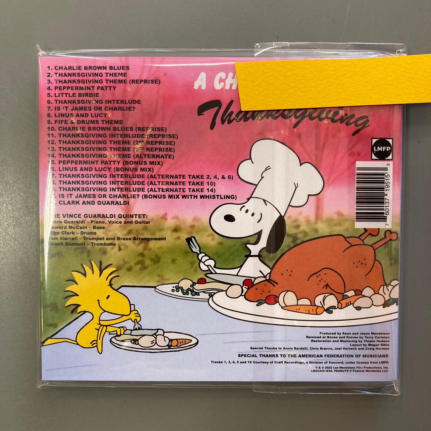 A Charlie Brown Thanksgiving [Indie Exclusive Cover Art] (Audio CD)