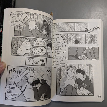 Heartstopper, Volume 2 (As Gaeilge)