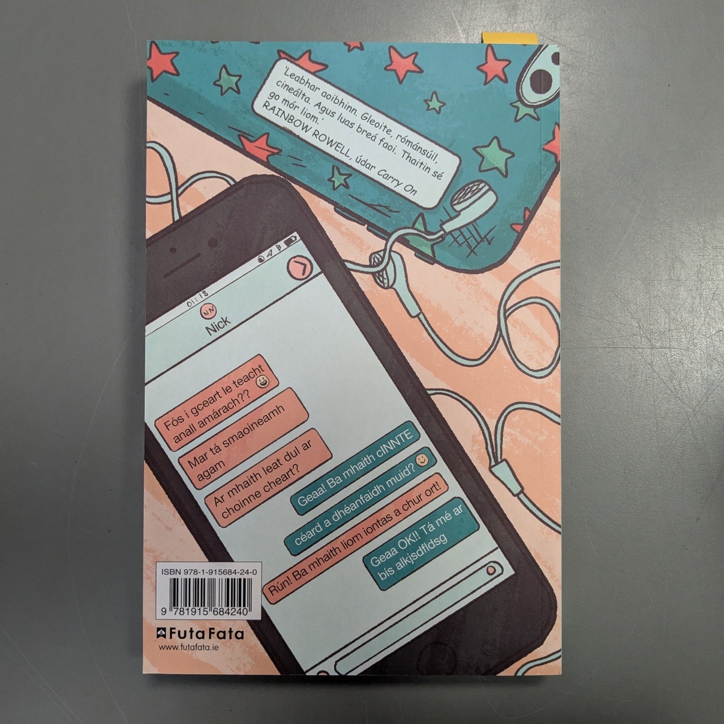 Heartstopper, Volume 2 (As Gaeilge)