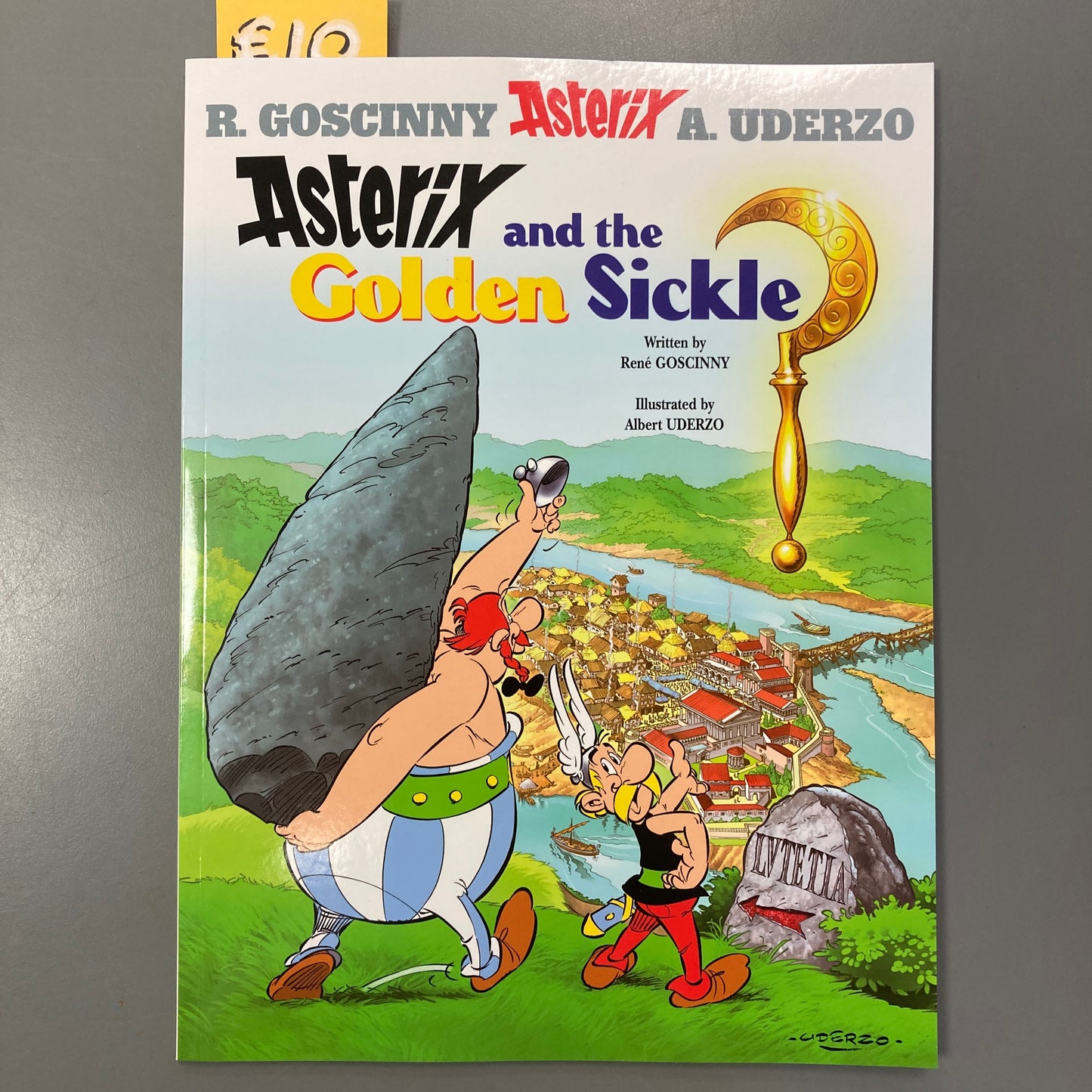 Asterix and the Golden Sickle