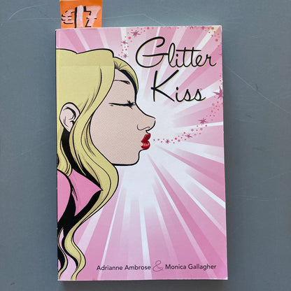 Glitter Kiss